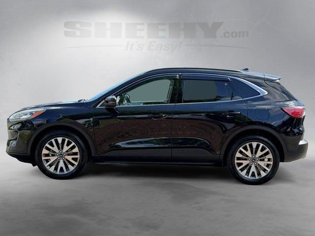 Certified 2020 Ford Escape Titanium AWD/4WD image 15