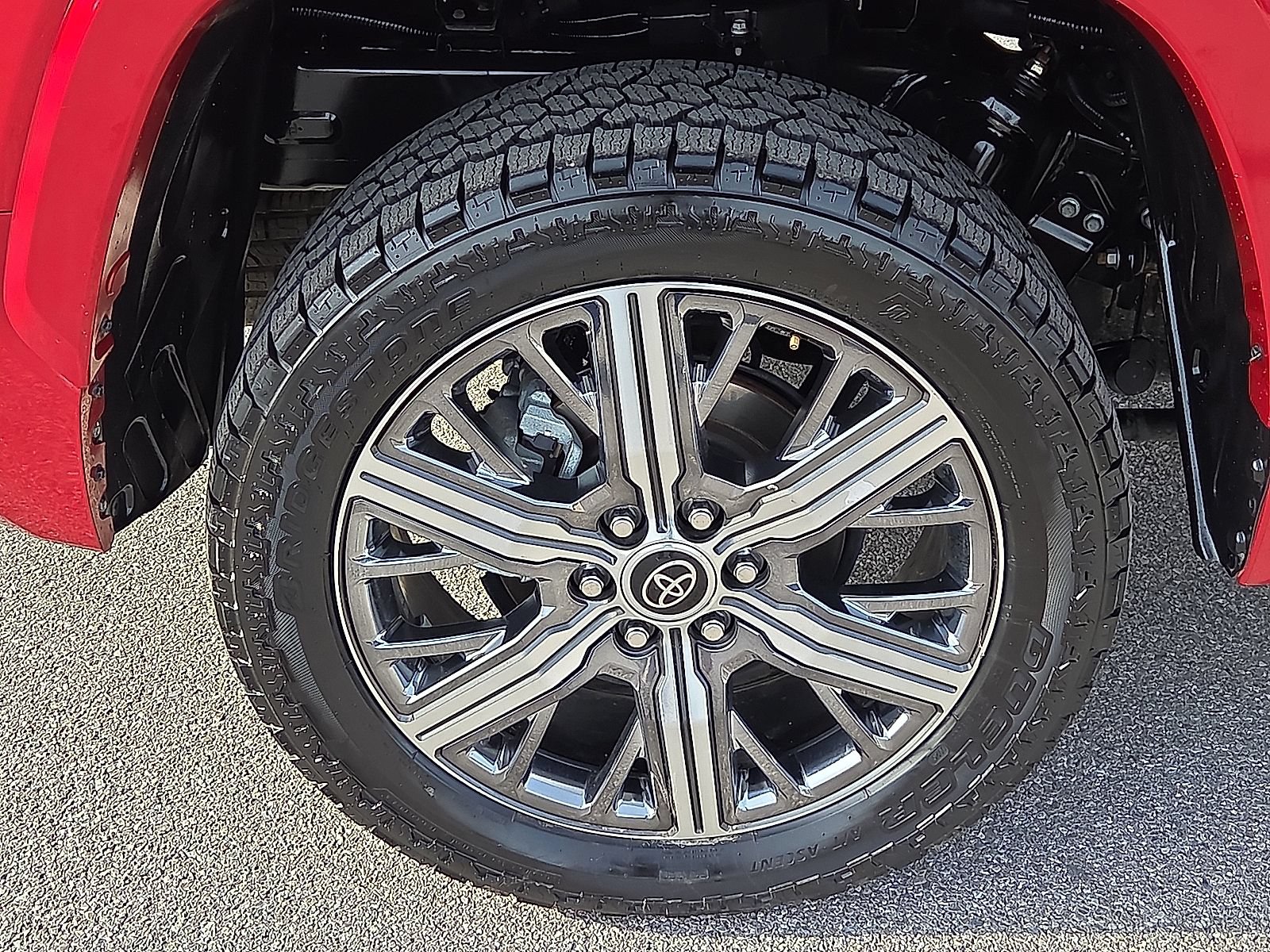 Used 2022 Toyota Tundra Capstone AWD/4WD image 7