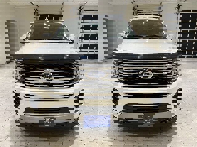 Certified 2020 Ford Expedition Max XLT w/ Equipment Group 202A image 8
