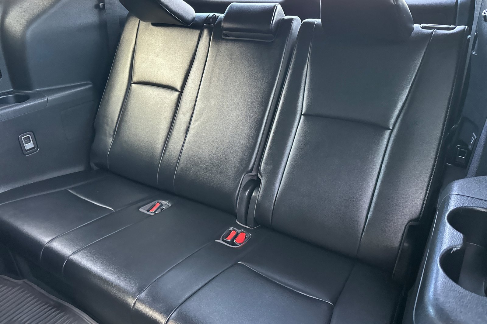 Used 2022 Toyota Highlander Platinum AWD/4WD image 14