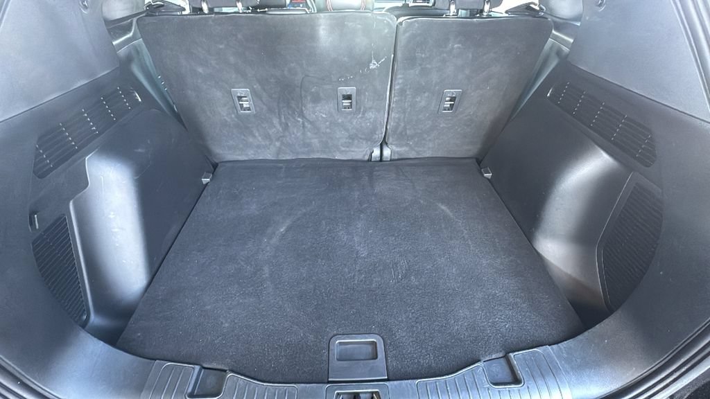 Certified 2025 Ford Escape ST-Line FWD image 25
