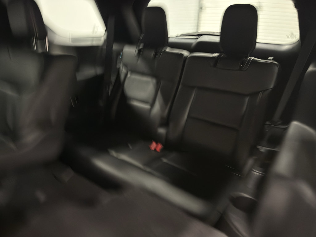 Certified 2020 Ford Explorer ST w/ ST Street Pack image 32