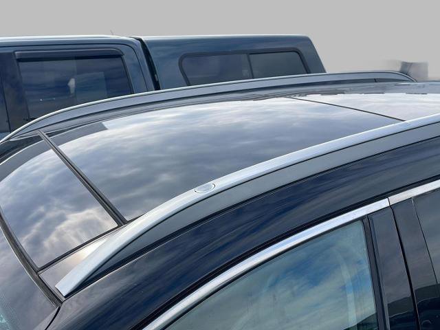 Used 2019 Hyundai Santa Fe Ultimate w/ Cargo Package image 7