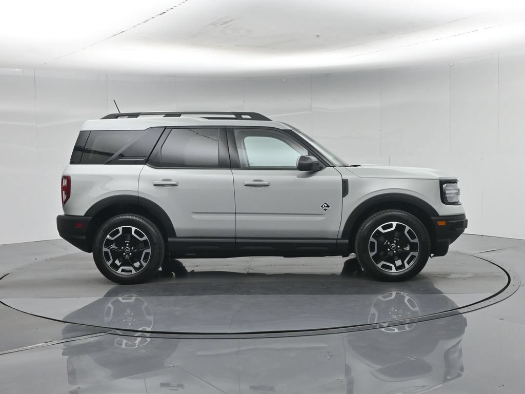 Certified 2023 Ford Bronco Sport Outer Banks w/ Tech Package AWD/4WD image 30