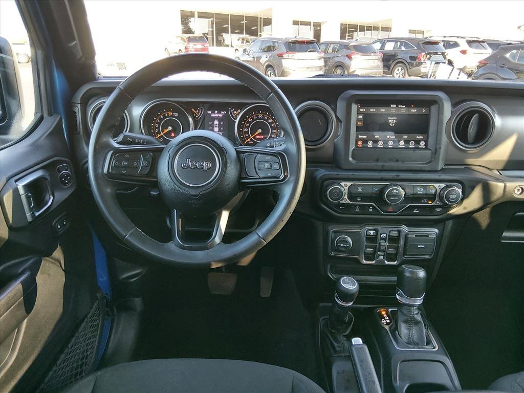 Used 2023 Jeep Gladiator Sport AWD/4WD image 11