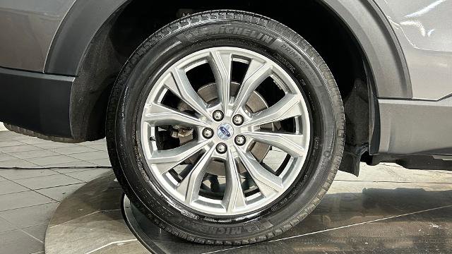 Certified 2023 Ford Explorer XLT w/ Equipment Group 202A AWD/4WD image 12
