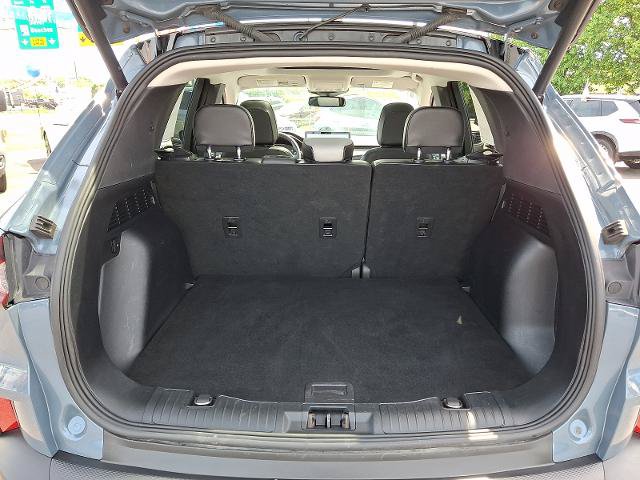 Certified 2023 Ford Escape Platinum AWD/4WD image 28