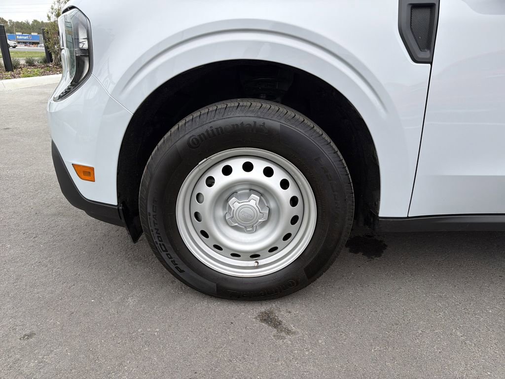 Certified 2025 Ford Maverick XL image 31