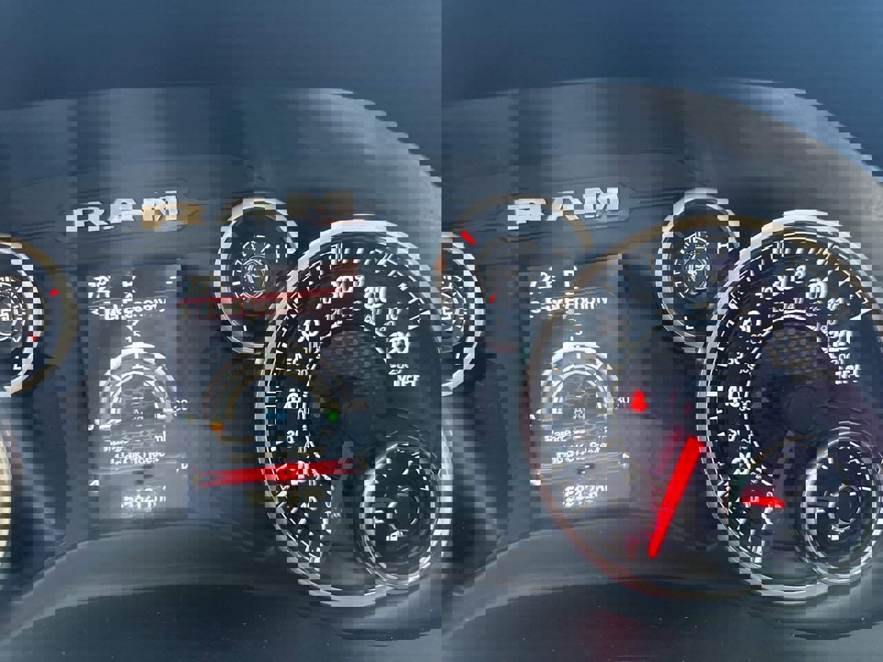 Used 2020 RAM 1500 Lone Star image 12