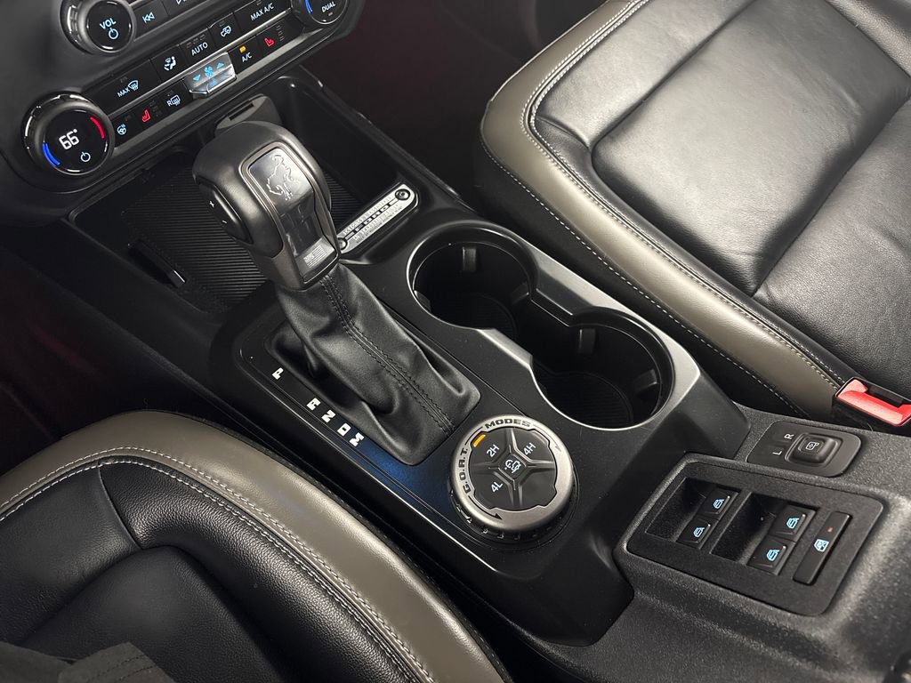 Certified 2025 Ford Bronco Outer Banks AWD/4WD image 28