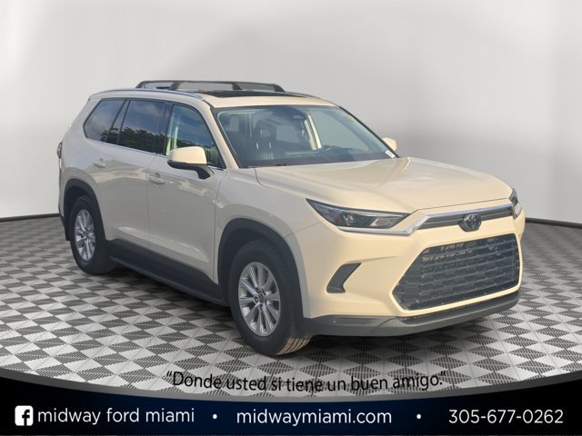 Used 2024 Toyota Grand Highlander AWD image 1