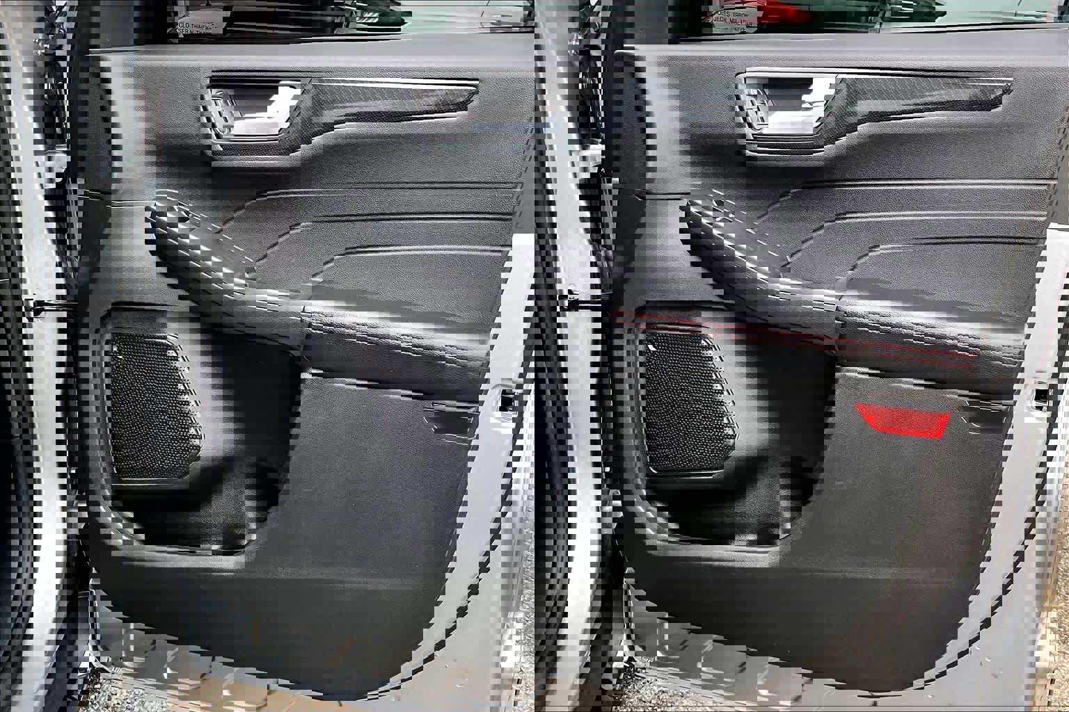 Certified 2023 Ford Escape ST-Line w/ Tech Pack #1 image 24