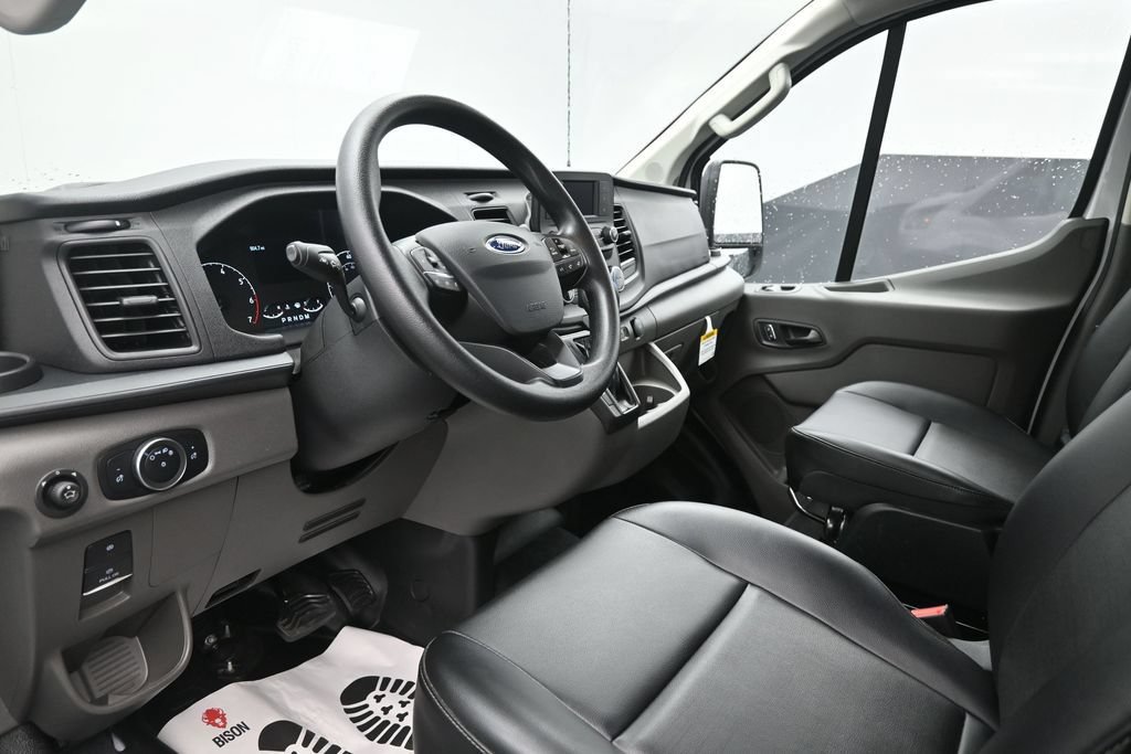 Certified 2025 Ford Transit 150 Low Roof AWD image 18