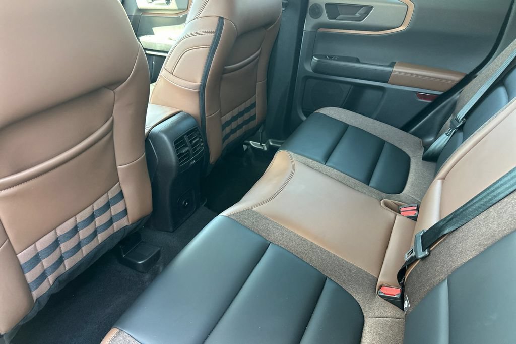 Certified 2025 Ford Bronco Sport Outer Banks w/ Outer Banks Tech Package+ AWD/4WD image 12