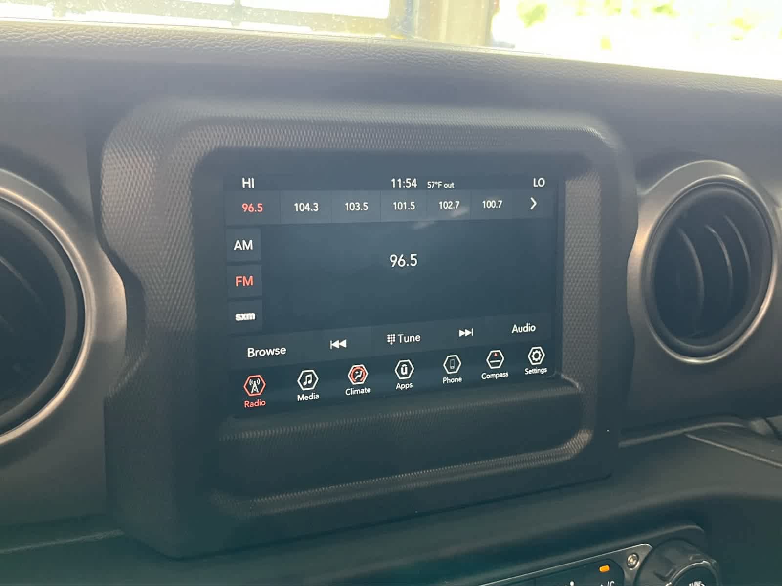 Used 2023 Jeep Wrangler Unlimited Sport AWD/4WD image 33