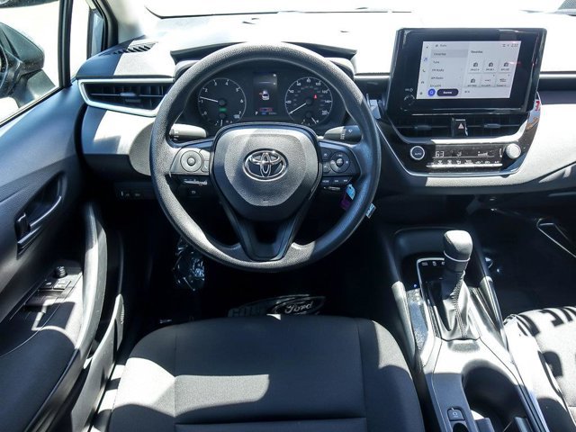 Used 2025 Toyota Corolla LE FWD image 16