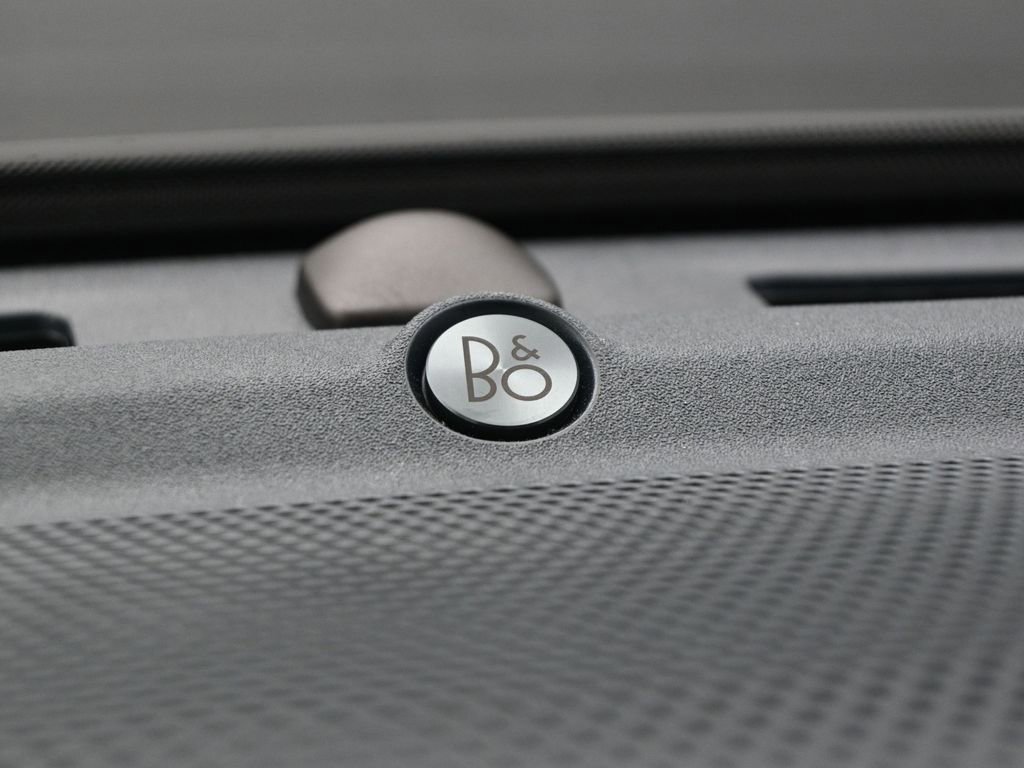 Certified 2022 Ford Maverick Lariat w/ Lariat Luxury Package image 49