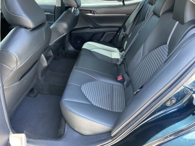 Used 2021 Toyota Camry SE FWD image 12