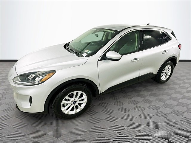 Certified 2020 Ford Escape SE image 4