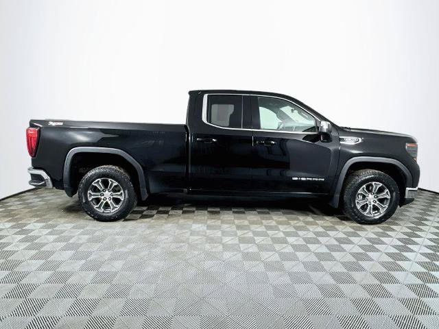Used 2023 GMC Sierra 1500 SLE w/ X31 Off-Road Package AWD/4WD image 8