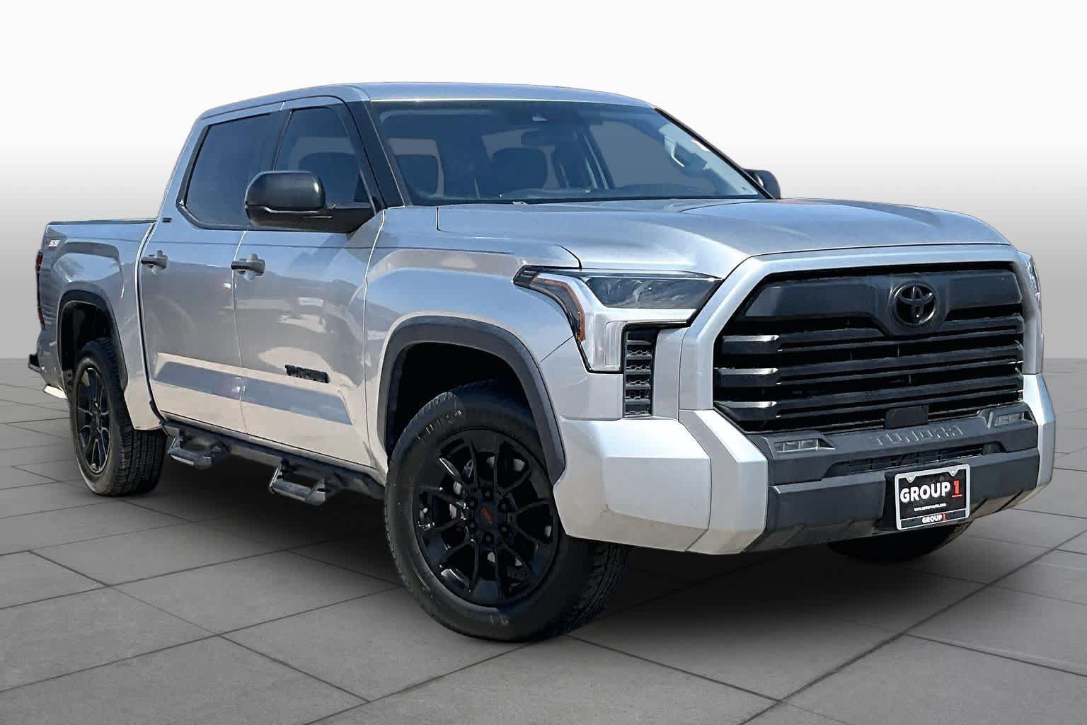 Used 2023 Toyota Tundra SR5 AWD/4WD image 3