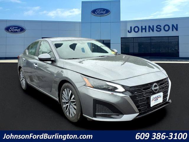 Used 2023 Nissan Altima 2.5 SV