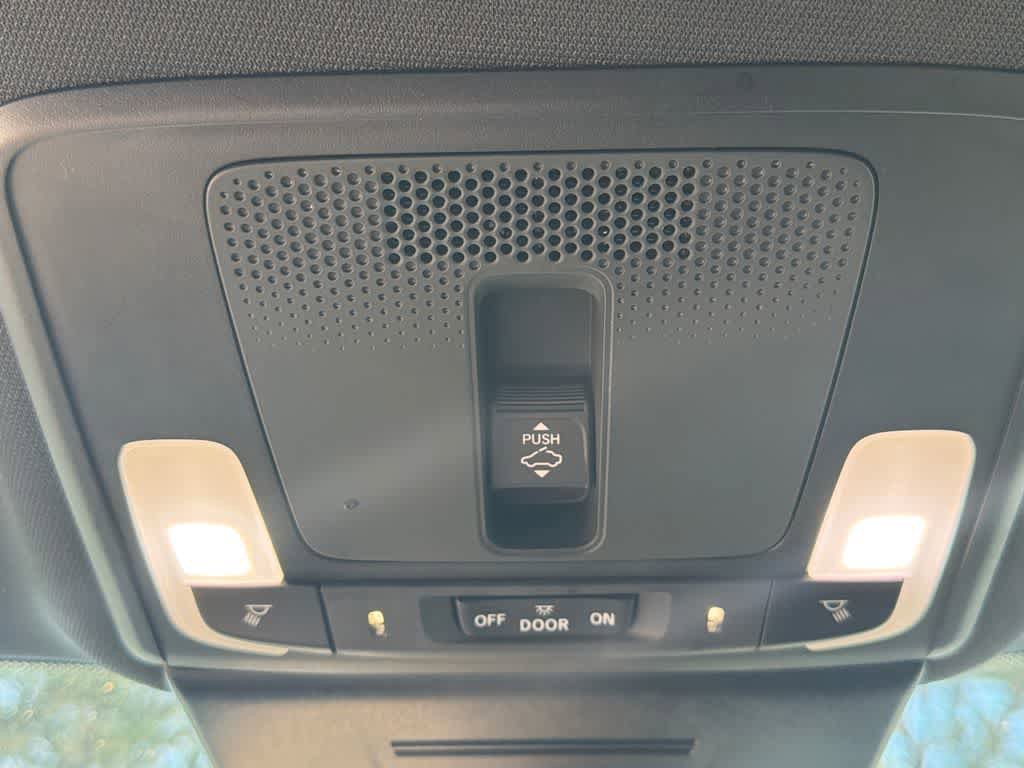 Used 2025 Honda Civic Sport image 30