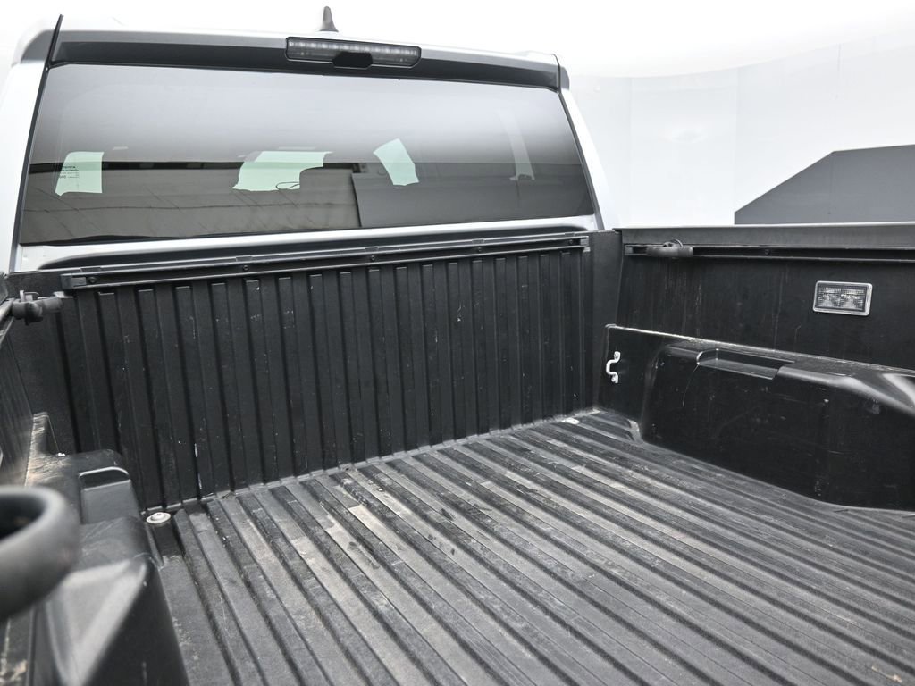 Used 2024 Toyota Tacoma TRD Off-Road image 21