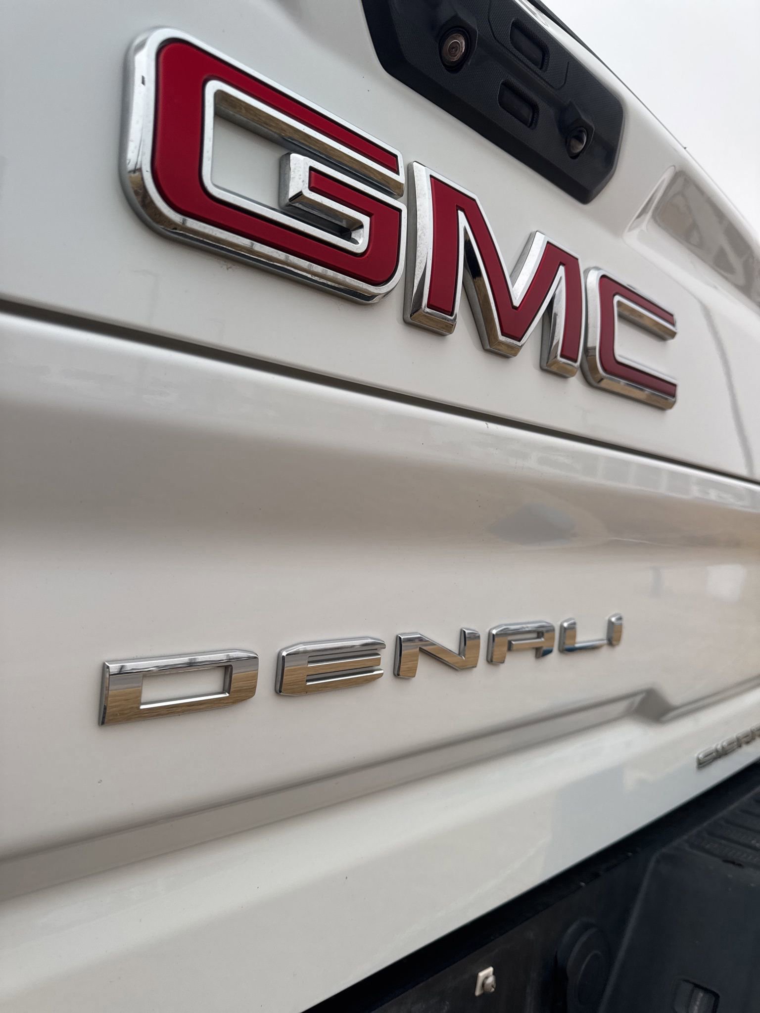 Used 2022 GMC Sierra 3500 Denali w/ Denali Ultimate Package image 8