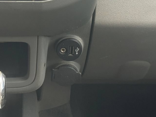Used 2019 Nissan Frontier S RWD image 7