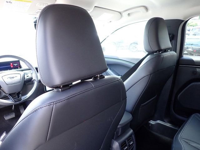 Certified 2025 Ford Mustang Mach-E Premium AWD/4WD image 18