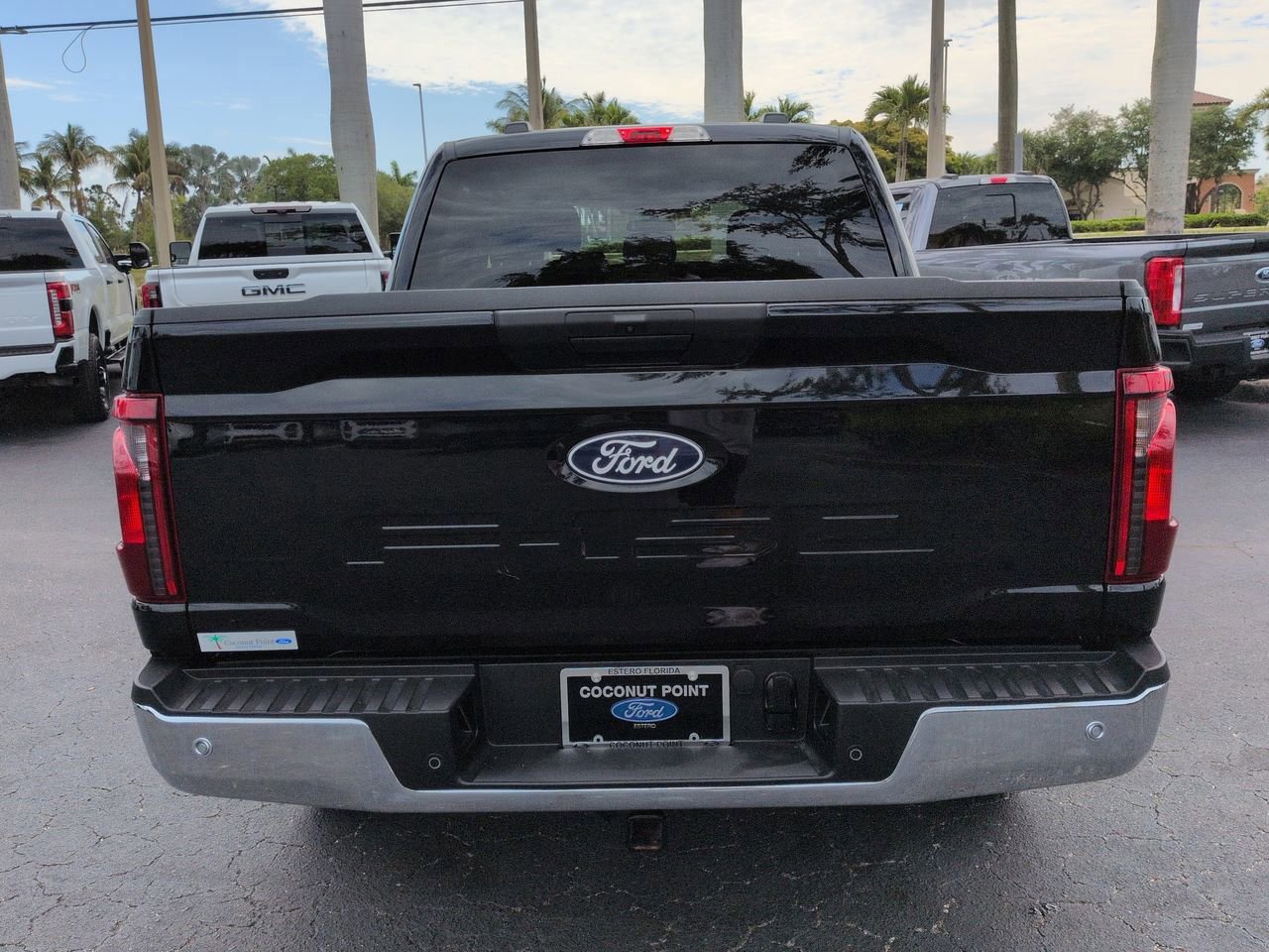 Certified 2025 Ford F150 XLT w/ Equipment Group 301A Standard AWD/4WD image 4