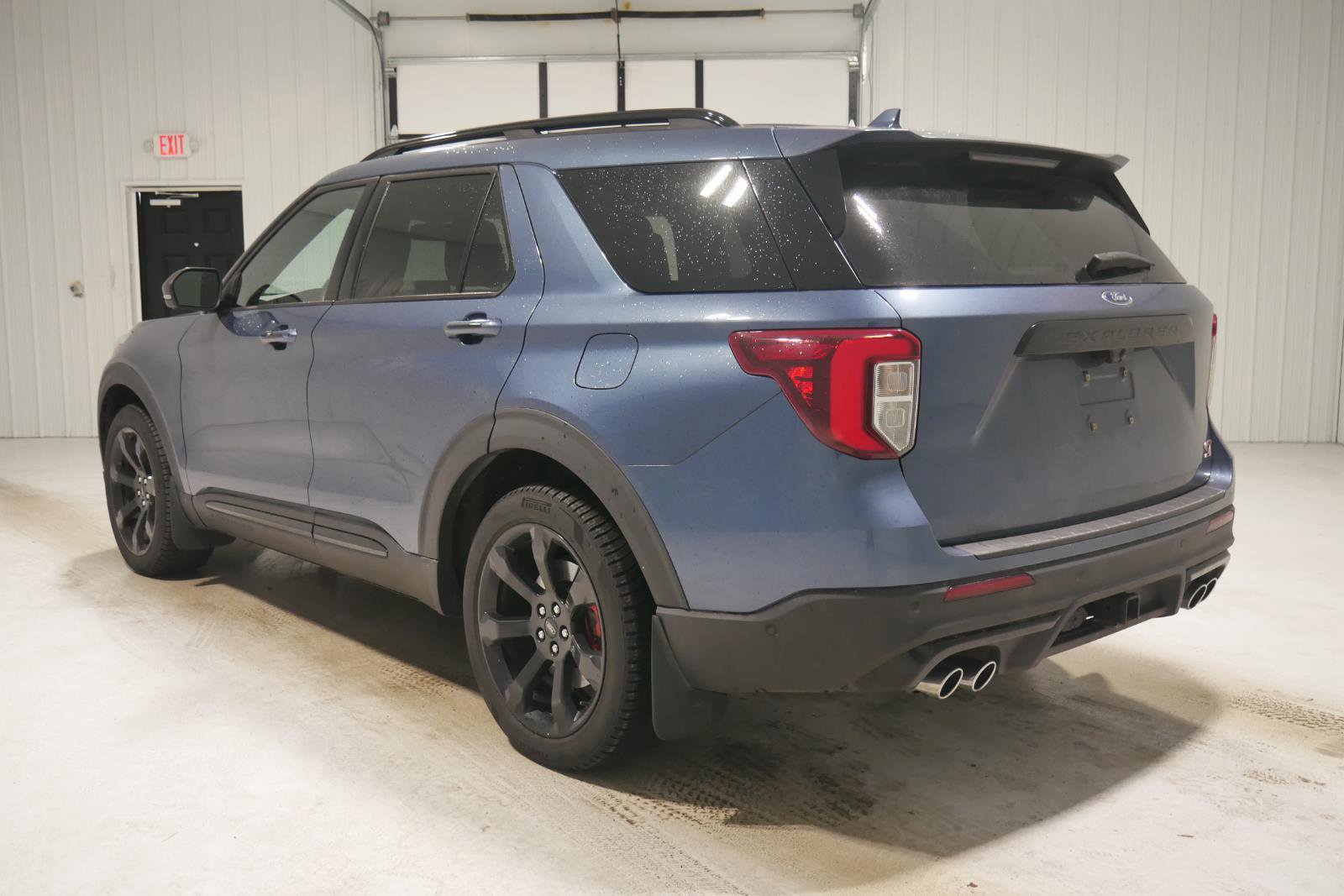 Certified 2020 Ford Explorer ST w/ ST Street Pack image 3