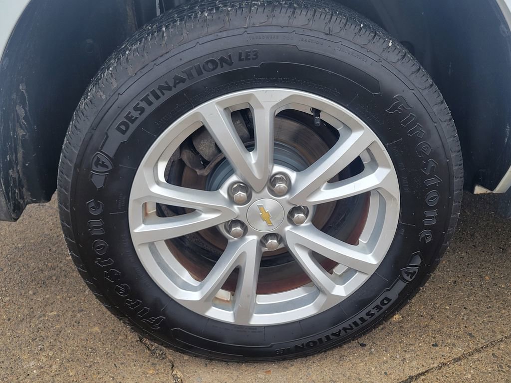 Used 2017 Chevrolet Equinox LS image 5