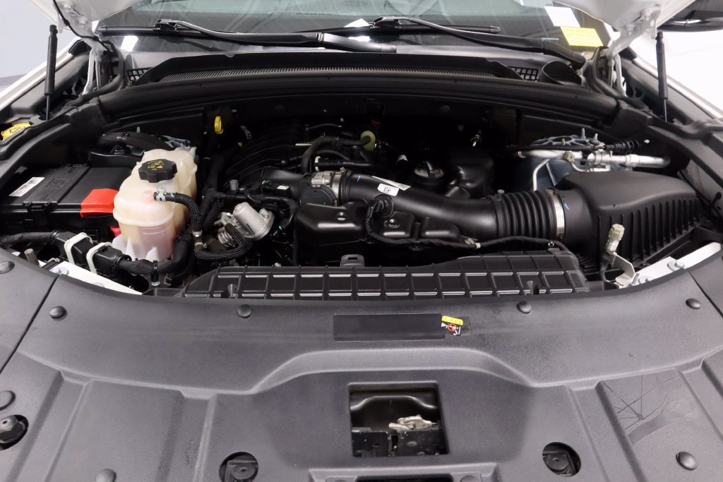 Used 2023 Jeep Grand Cherokee Altitude AWD/4WD image 17