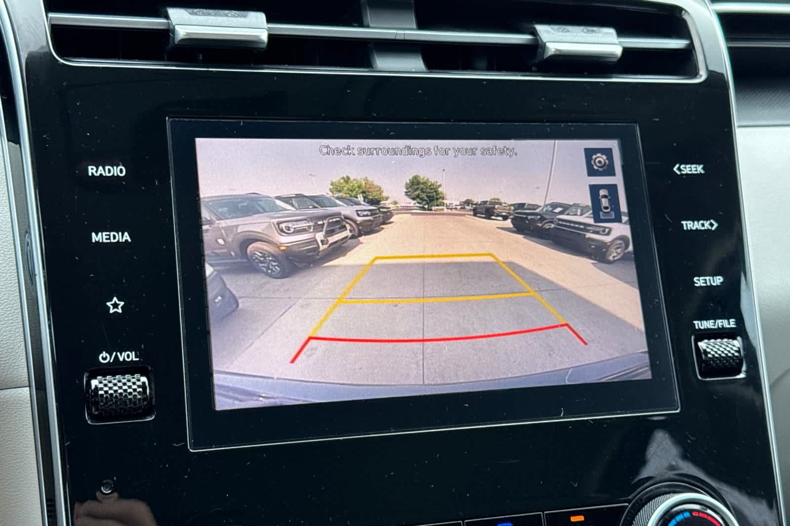 Used 2022 Hyundai Tucson SEL FWD image 19