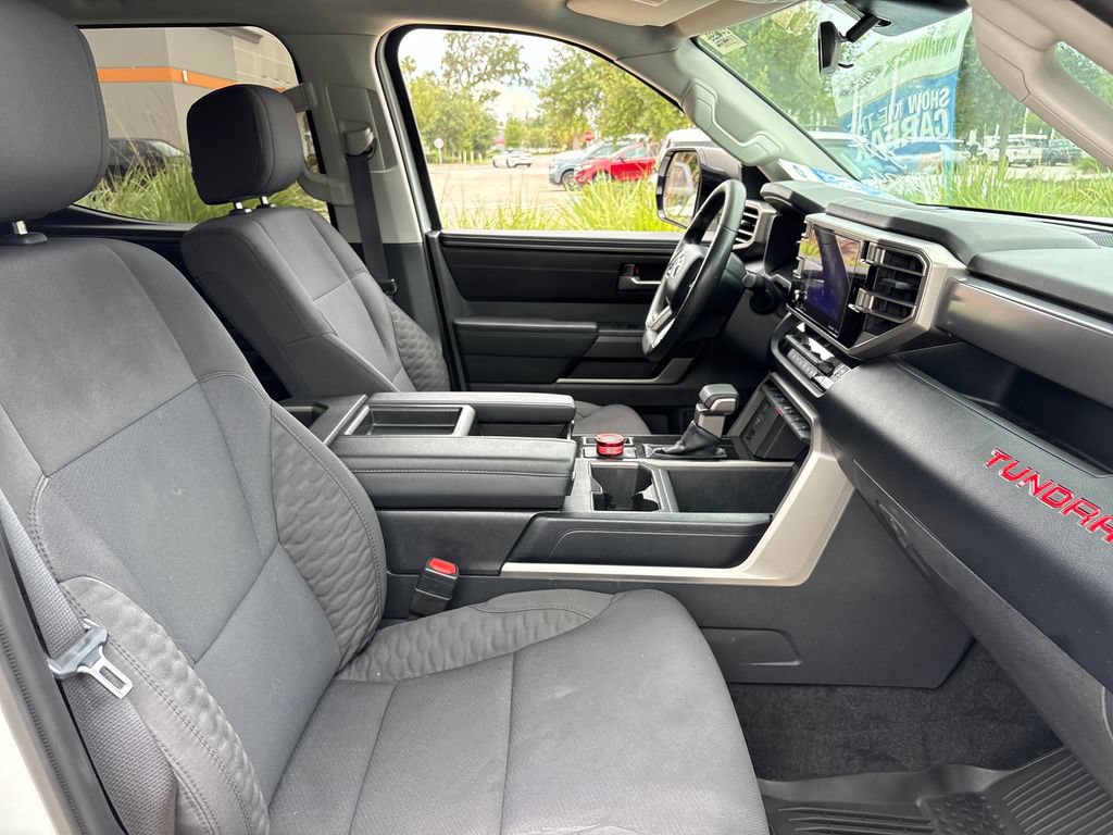 Used 2024 Toyota Tundra SR5 w/ SR5 Convenience Package AWD/4WD image 27