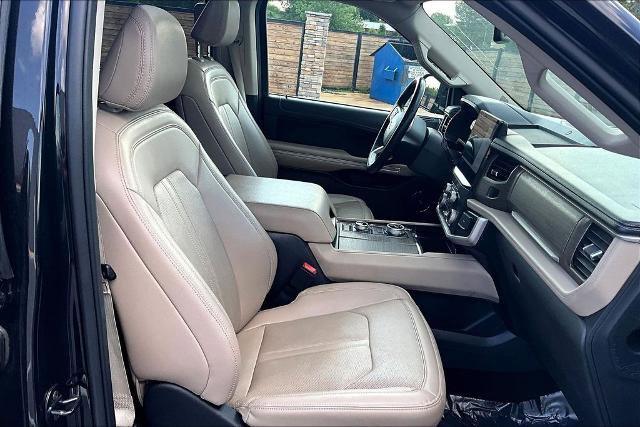 Certified 2024 Ford Expedition Limited AWD/4WD image 5