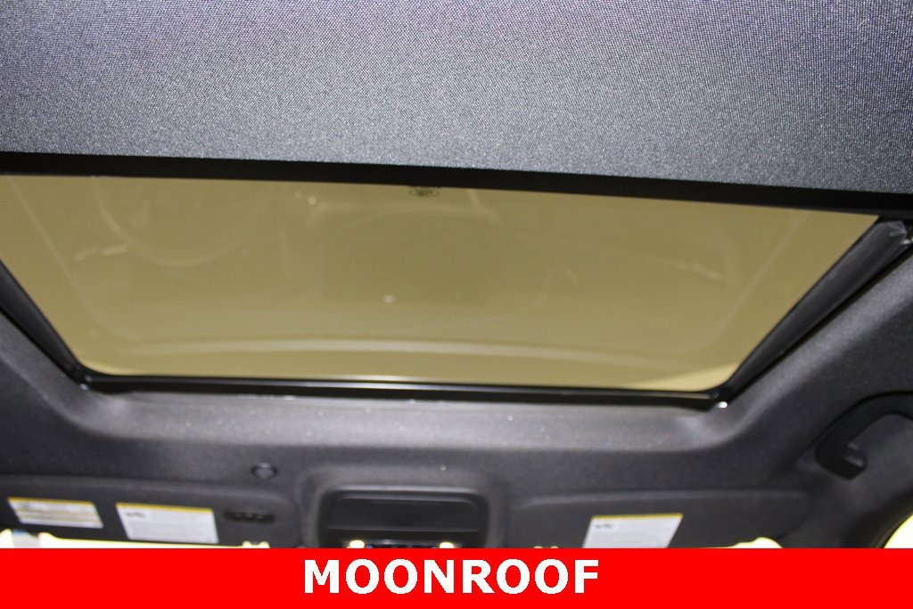 Certified 2025 Ford Explorer Platinum w/ LUX Leather Package image 15