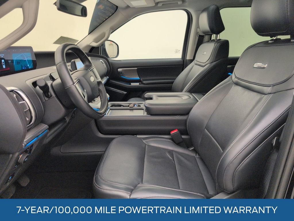 Certified 2025 Ford Expedition Platinum AWD/4WD image 4