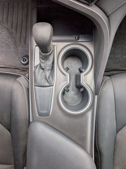 Used 2021 Toyota Camry LE FWD image 13