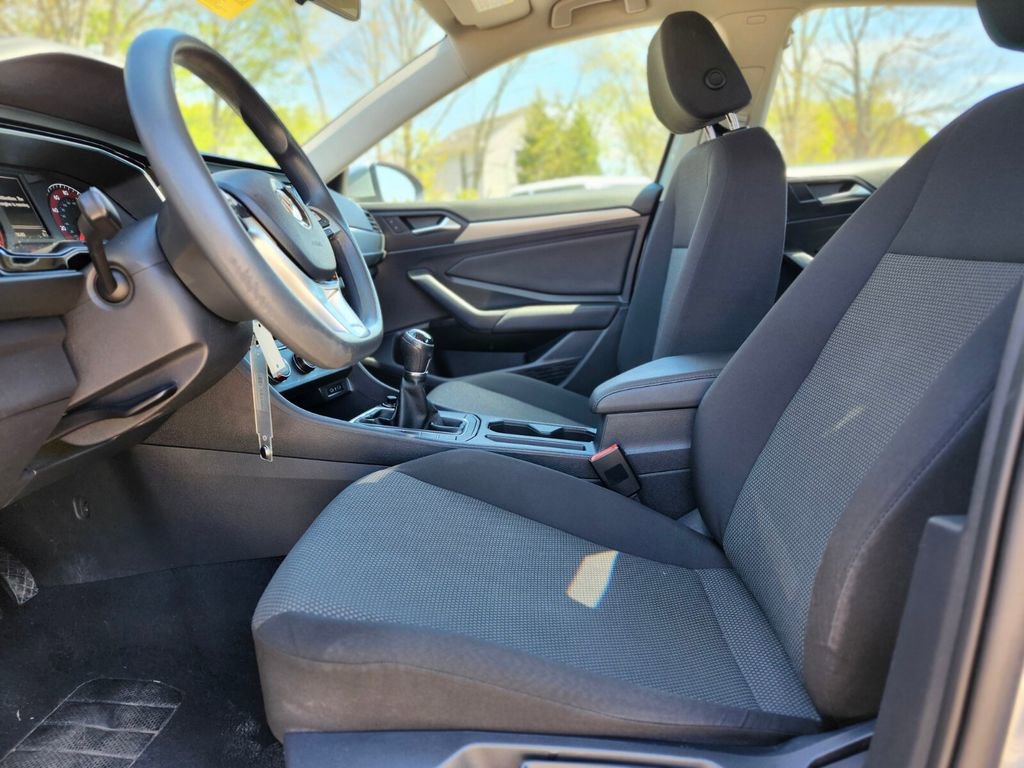 Used 2021 Volkswagen Jetta S w/ Driver Assistance Package FWD image 18