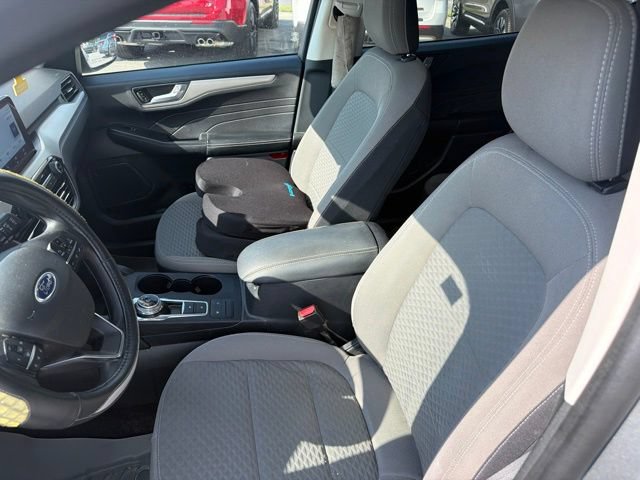 Certified 2021 Ford Escape SE FWD image 8