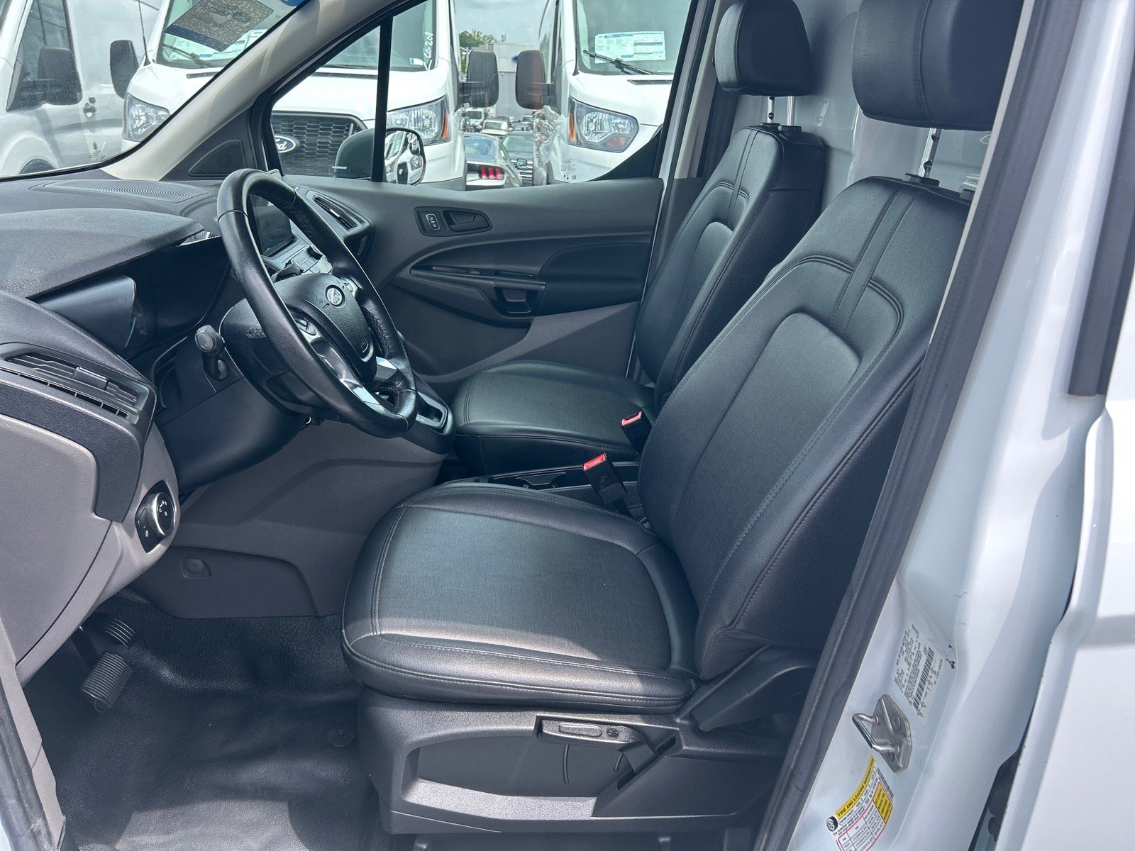 Certified 2022 Ford Transit Connect XL w/ CNG/LPG Engine Prep Package FWD image 6