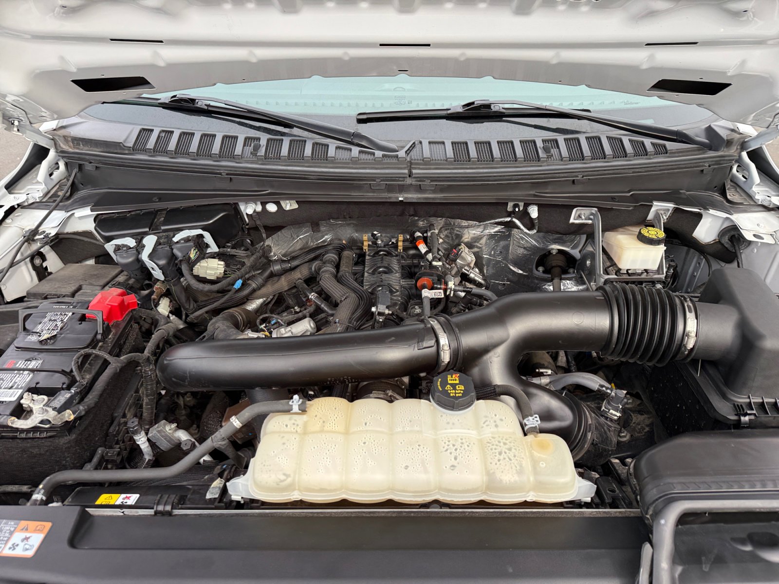 Certified 2024 Ford Expedition Max XLT image 21