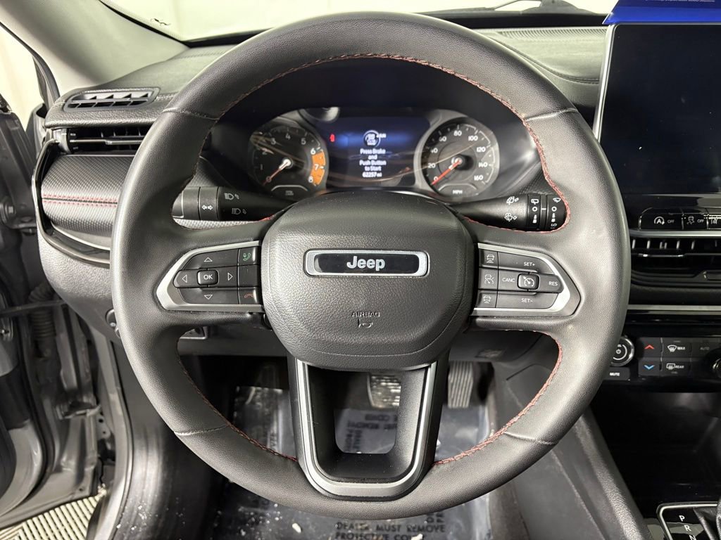 Used 2022 Jeep Compass Trailhawk w/ Sun and Sound Group AWD/4WD image 16