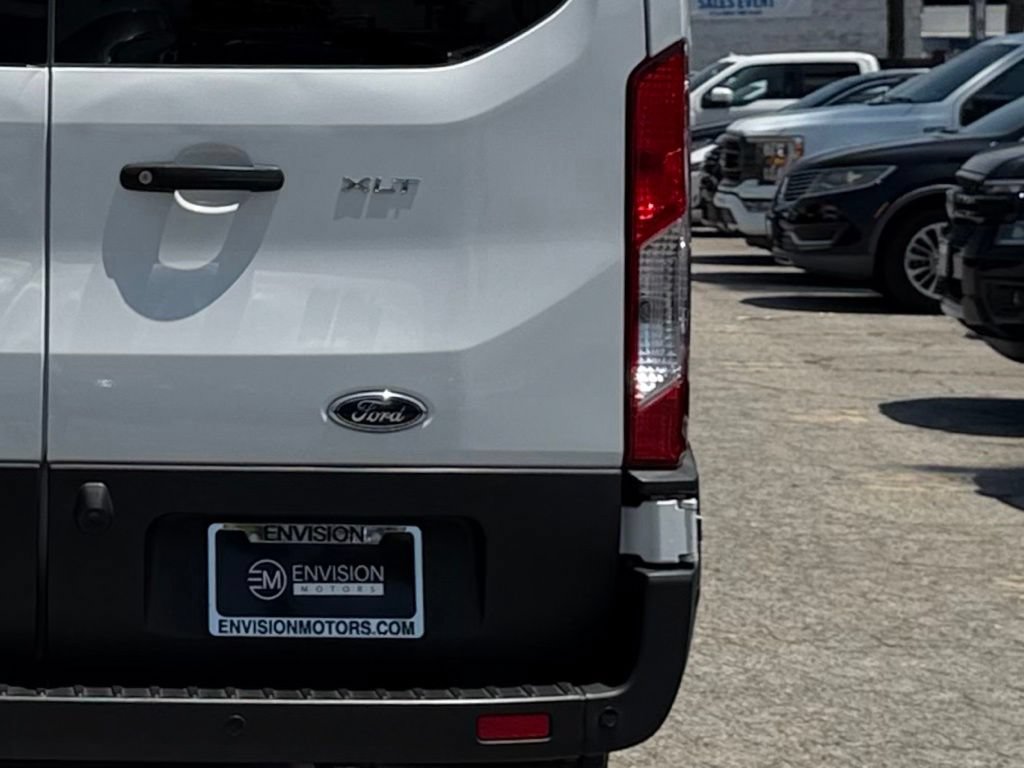 Certified 2023 Ford Transit 350 XLT RWD image 12