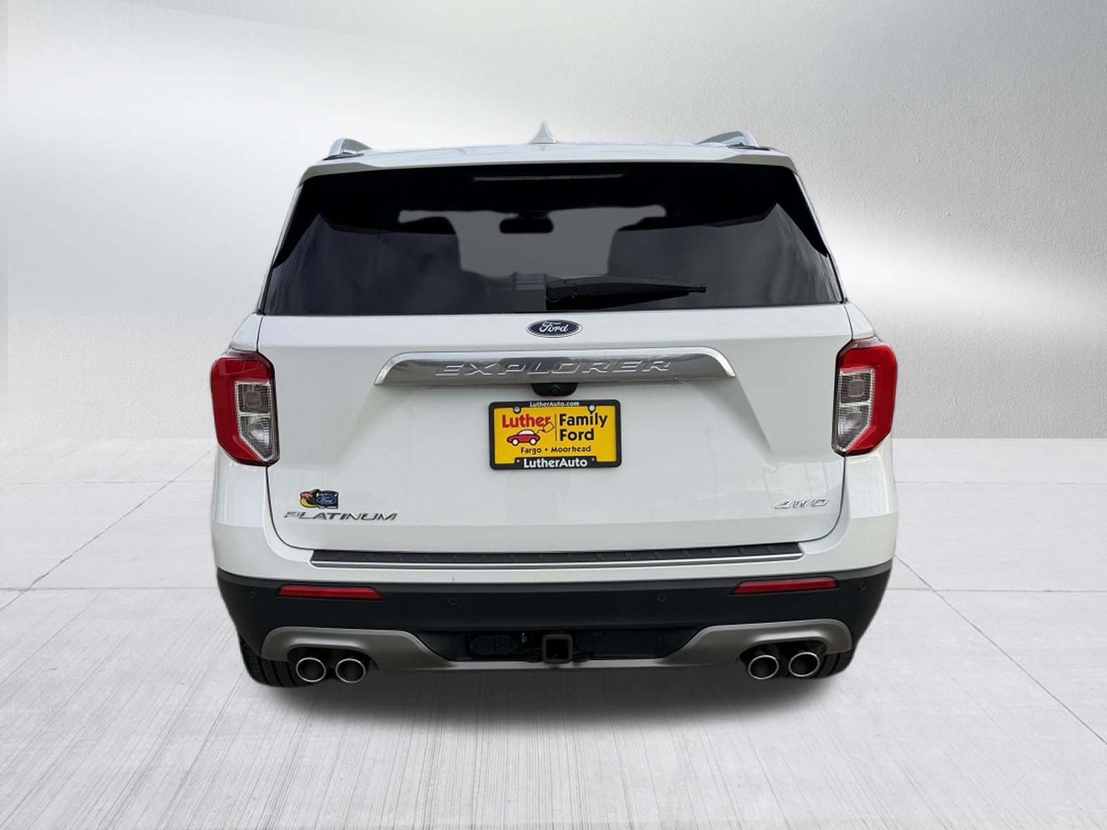 Certified 2023 Ford Explorer Platinum w/ Technology Package AWD/4WD image 6