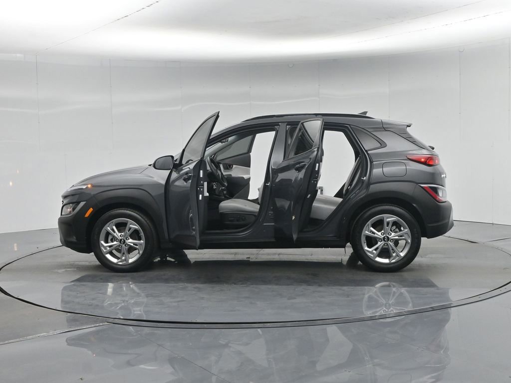 Used 2023 Hyundai Kona SEL image 57