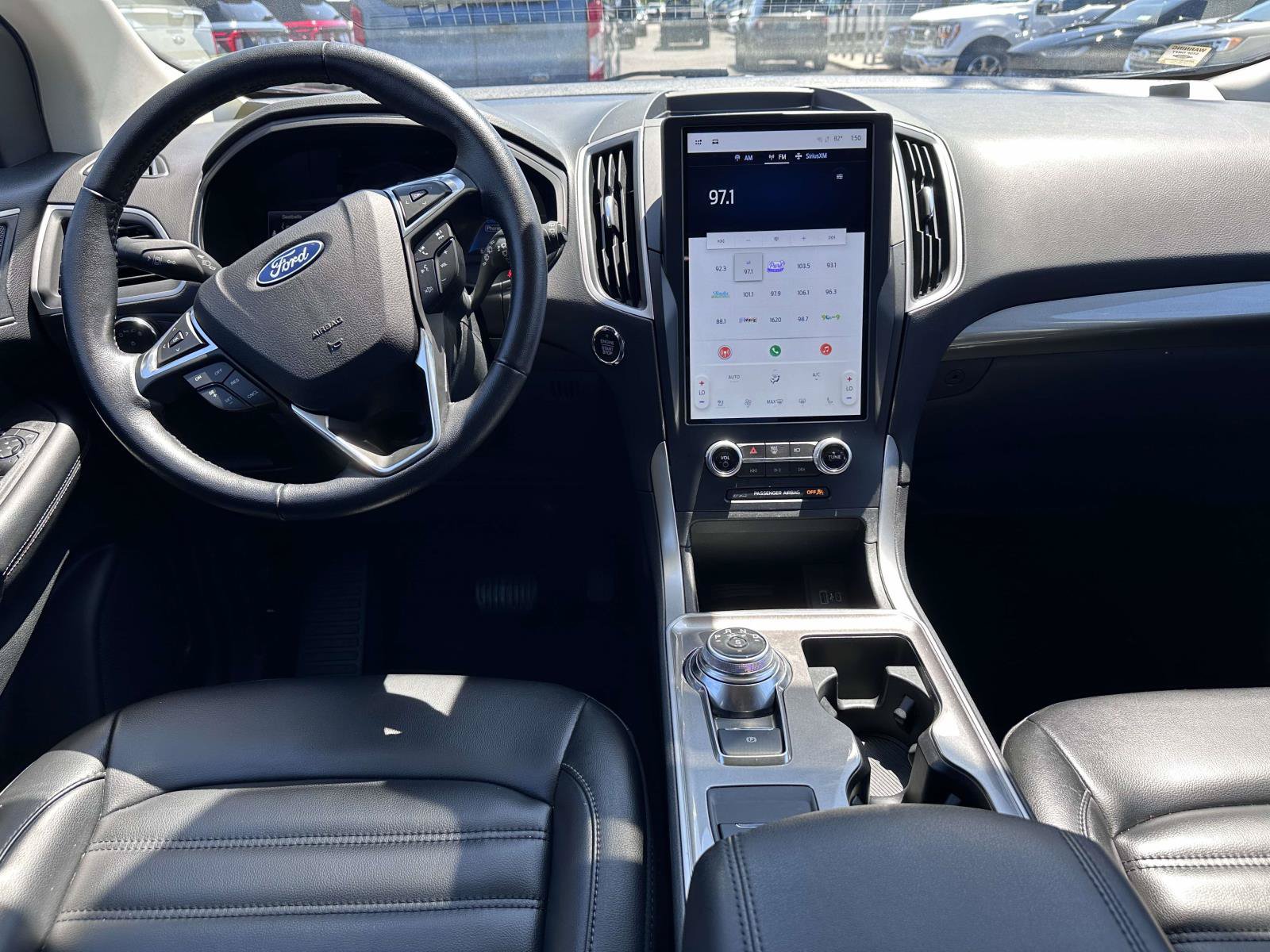 Certified 2023 Ford Edge SEL w/ Convenience Package AWD/4WD image 16